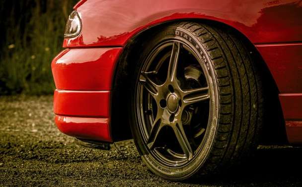 Świeżak za kółkiem. Na jakich oponach? - e1ggbqu58y4hrgdgroim4m30beveja9u7ks1zmvx.jpg